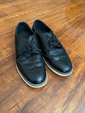 Classic Black Kids Wingtip Dress Shoes - Lace-Up